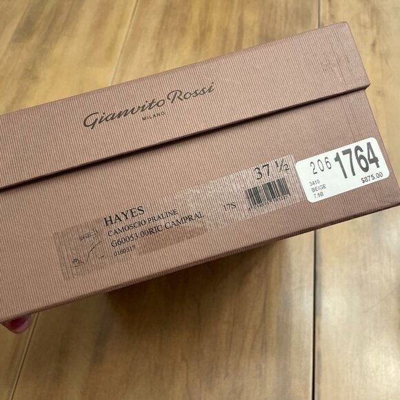 Gianvito Rossi Hayes Buckle Detail Heels Size 7.5 Tan - Picture 11 of 11